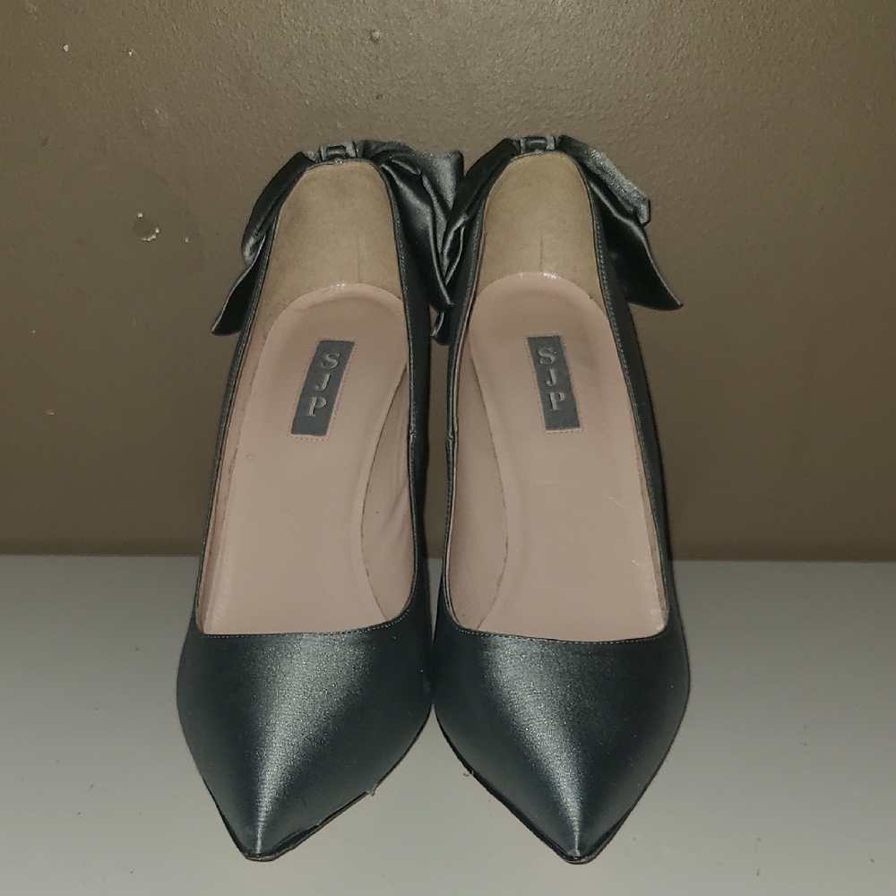 SJP by Sarah Jessica Parker Black Satin Heels SIZE: 41 1/2